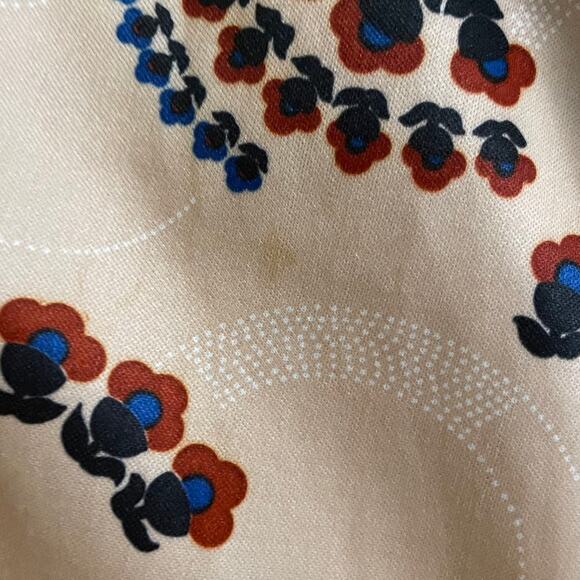 Vtg. Butterfly Collared Floral Blouse - Picture 5 of 10